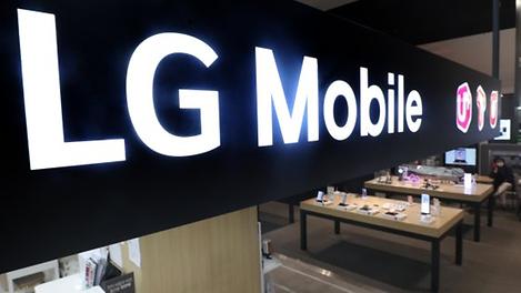 LG 빠진 스마트폰 시장에 어떤 변화가?