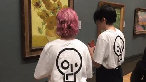 모네 작품에 으깬 감자? 거세지는 환경운동