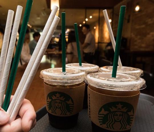 '플라스틱 빨대'가 다시 돌아왔다?