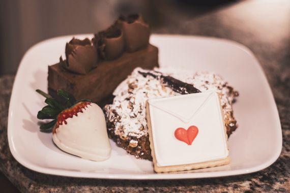 Valentine's Day sweet treats ⓒ unsplash.com / Cee