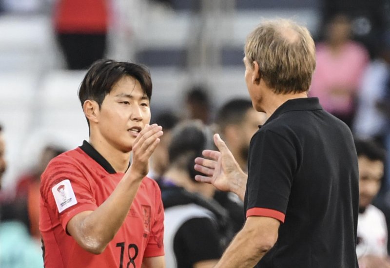 한국축구 미래 '이강인 멀티골'… 64년 만에 우승을 향한 좋은 출발 [뉴시스Pic] - 파이낸셜뉴스